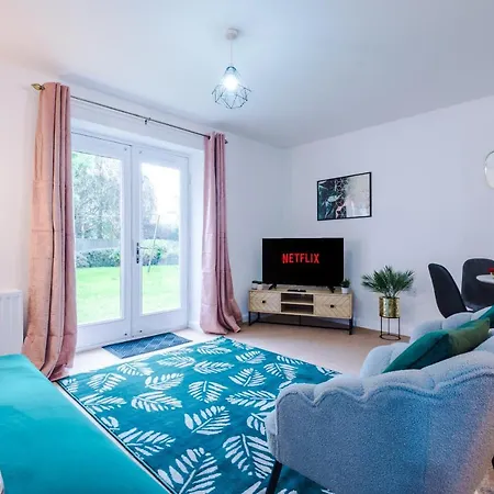 Goldsmith Serviced Apartment Coventry Exterior photo